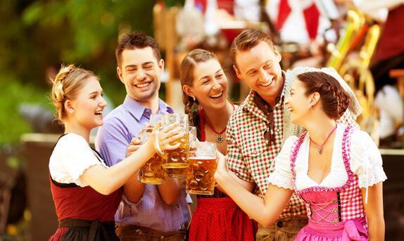 Традиции Германии Традиционная немецкая одежда